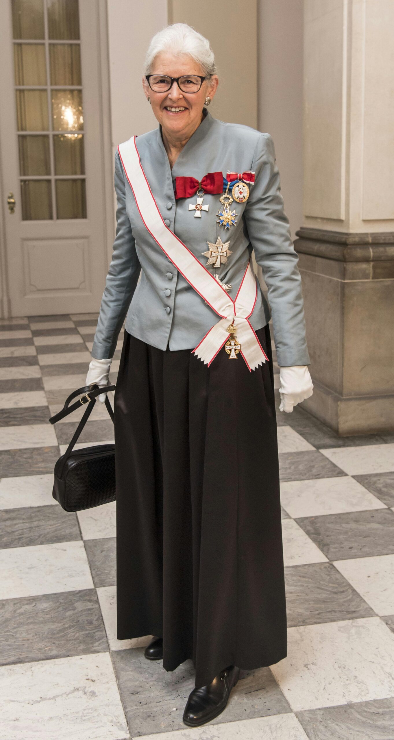 Bodil Nyboe Andersen til nytårskur for officerer fra Forsvaret og Beredsskabsstyrelsen, I., II. og III. rangklasse samt indbudte repræsentanter for større landsorganisationer og de kongelige protektioner på Christiansborg Slot den 4. januar 2017.